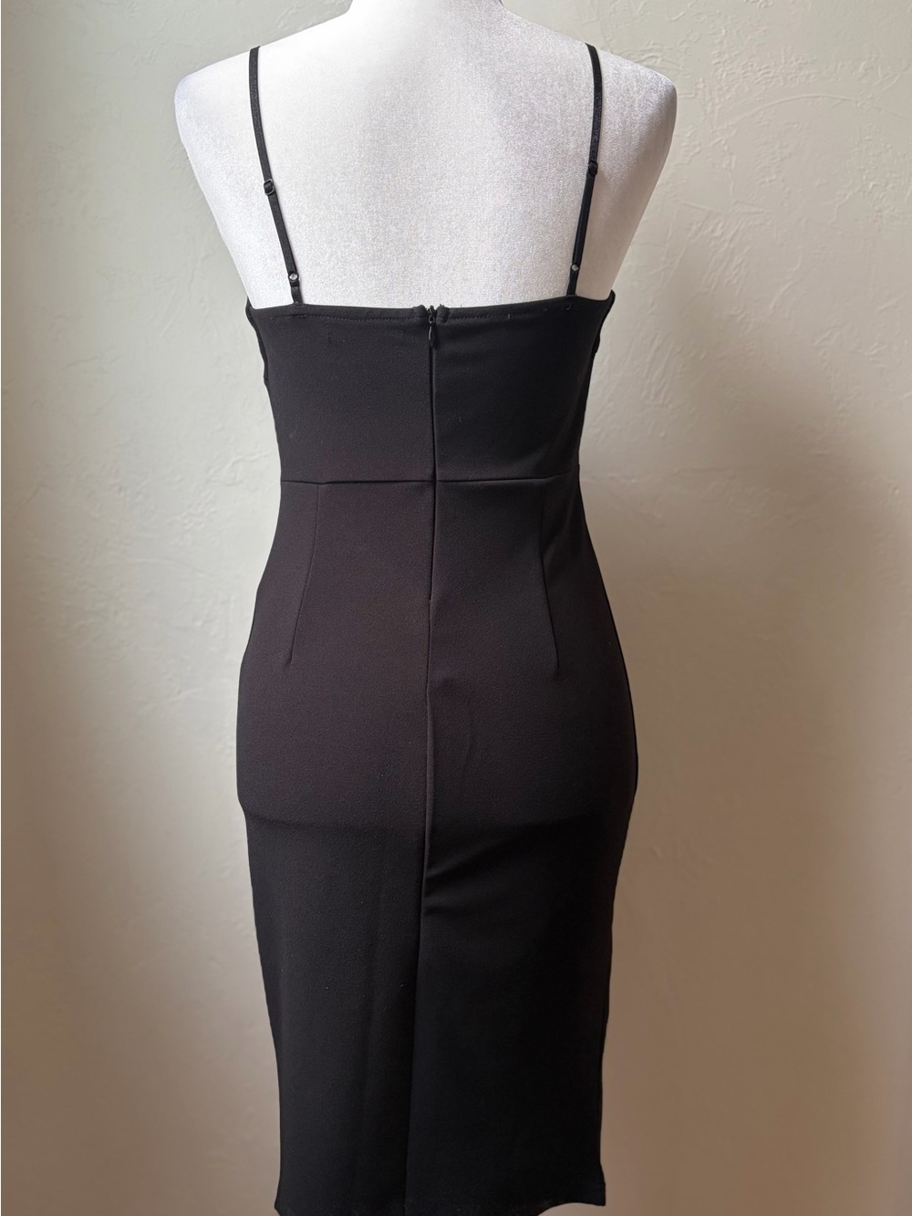 Just Quella Black Asymmetrical Midi Dress Side Slit Size 4-6 - Picture 5 of 8